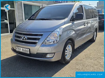 HYUNDAI STAREX 12-SEATER WAGON