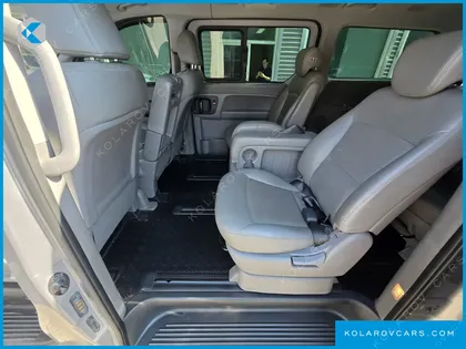 HYUNDAI STAREX 12-SEATER WAGON