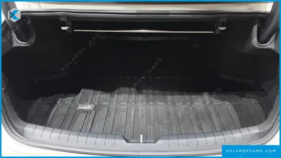KIA K8 2.5 GASOLINE 2WD