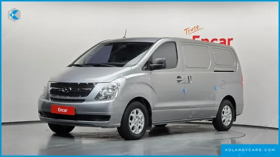 HYUNDAI STAREX 3-SEATER VAN