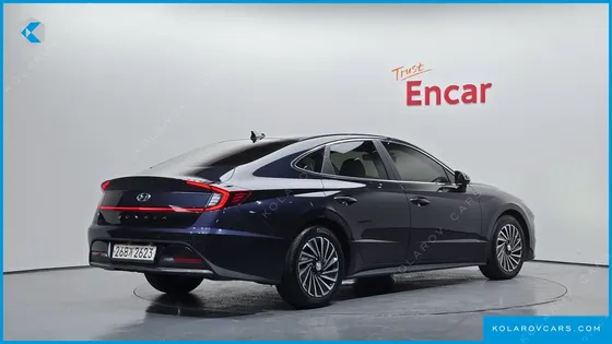 HYUNDAI SONATA INSPIRATION