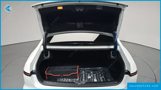 HYUNDAI GRANDEUR 2,5 GASOLINE 2WD