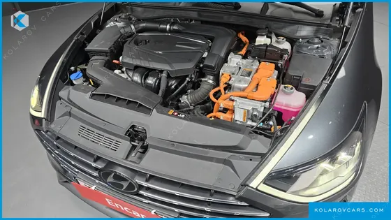 HYUNDAI SONATA PREMIUM PLUS