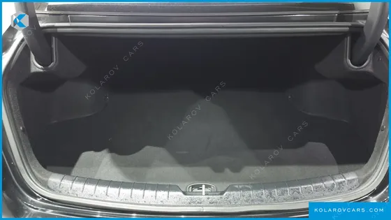 KIA K8 2.5 GASOLINE 2WD