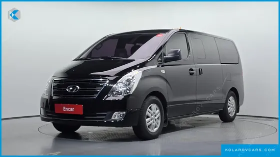 HYUNDAI STAREX 5-SEATER VAN