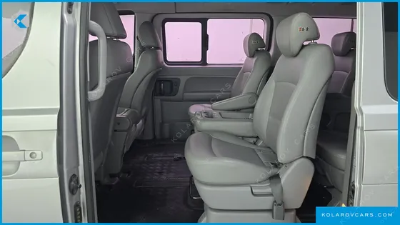 HYUNDAI STAREX 12-SEATER WAGON
