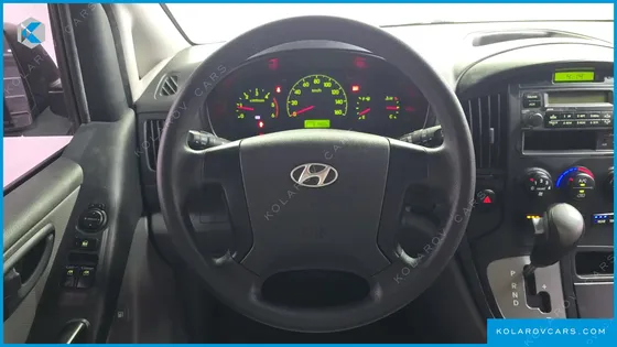 HYUNDAI STAREX 12-SEATER WAGON
