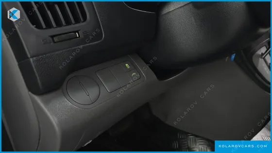 HYUNDAI STAREX 12-SEATER WAGON