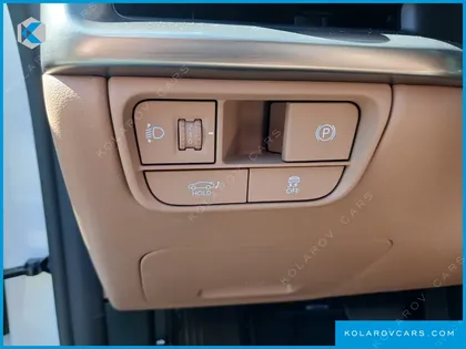 HYUNDAI GRANDEUR 2,5 GASOLINE 2WD