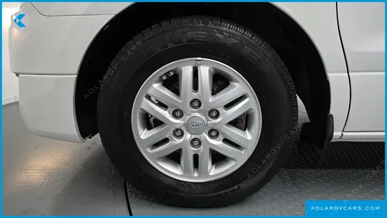 HYUNDAI STAREX 12-SEATER WAGON