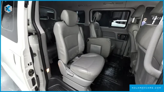 HYUNDAI STAREX 12-SEATER WAGON