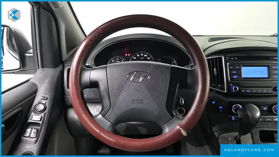 HYUNDAI STAREX 12-SEATER WAGON