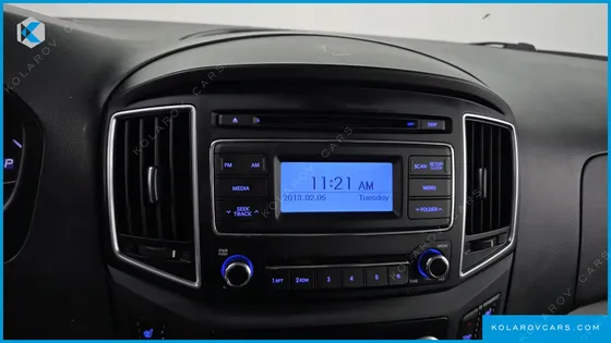 HYUNDAI STAREX 12-SEATER WAGON