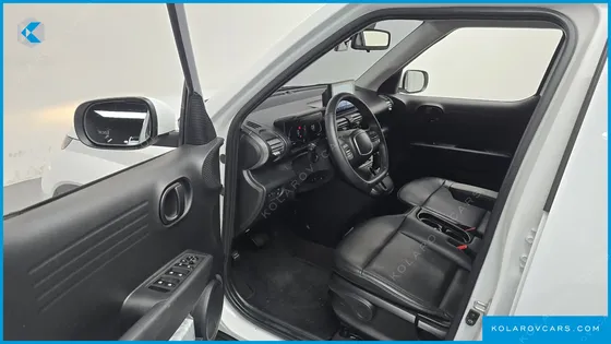 HYUNDAI CASPER VAN