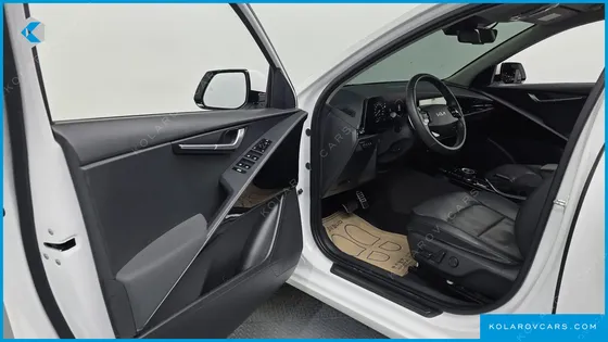 KIA NIRO SIGNATURE