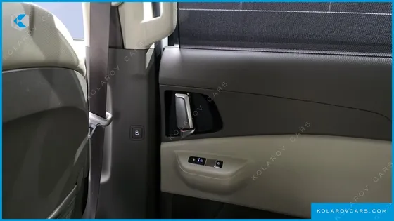 KIA CARNIVAL HEV 7SEATER OUTDOOR NOBLESS
