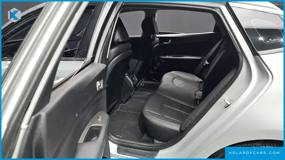 KIA K5 2.0 LPI RENTAL CAR