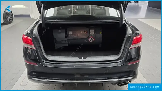 KIA K5 2.0 LPI RENTAL CAR