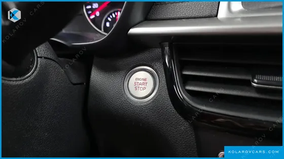 KIA K5 2.0 LPI RENTAL CAR