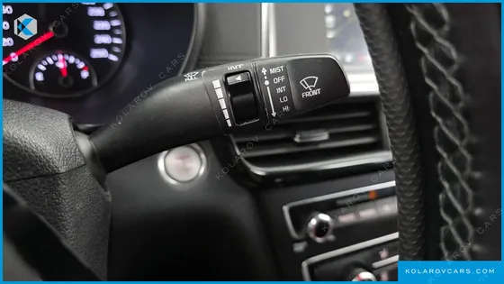 KIA K5 2.0 LPI RENTAL CAR