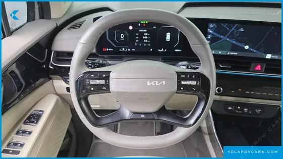 KIA CARNIVAL DIESEL 7-SEATER GRAVITY