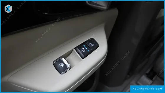 KIA CARNIVAL DIESEL 7-SEATER GRAVITY