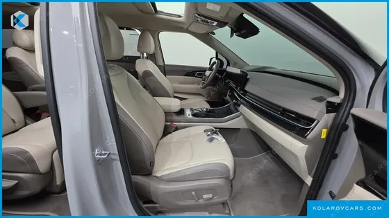 KIA CARNIVAL DIESEL 7-SEATER GRAVITY