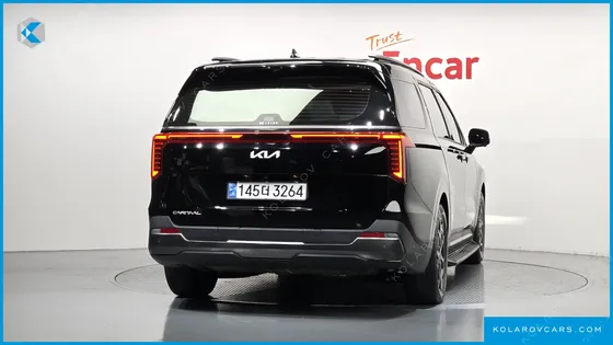 KIA CARNIVAL DIESEL 9-SEATER GRAVITY