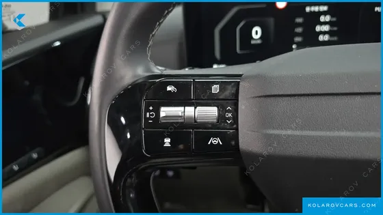 KIA CARNIVAL DIESEL 9-SEATER GRAVITY