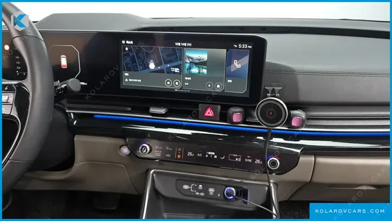 KIA CARNIVAL DIESEL 9-SEATER GRAVITY