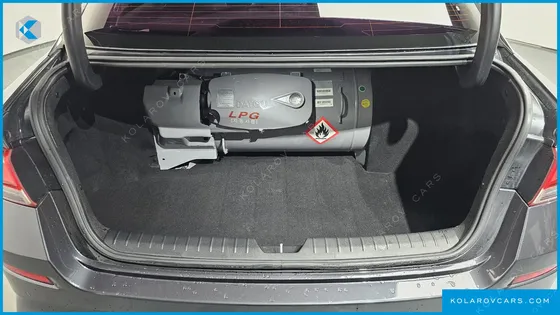 KIA K5 2.0 LPI RENTAL CAR