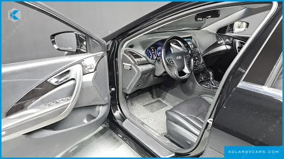 HYUNDAI GRANDEUR LPG HG300 MODERN