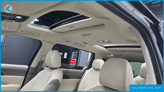 KIA CARNIVAL DIESEL 9-SEATER GRAVITY