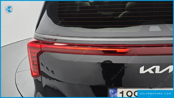 KIA CARNIVAL DIESEL 9-SEATER GRAVITY