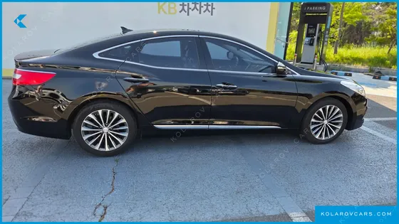 HYUNDAI GRANDEUR HG300 PREMIUM