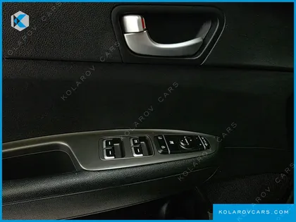 KIA K5 2.0 LPI RENTAL CAR