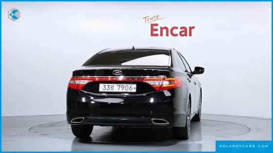 HYUNDAI GRANDEUR HG240 MODERN