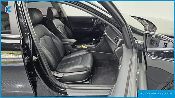 KIA K5 2.0 LPI RENTAL CAR
