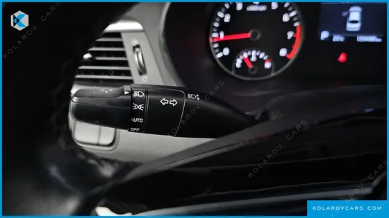 KIA K5 2.0 LPI RENTAL CAR