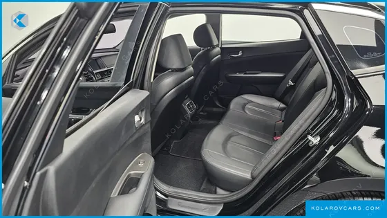 KIA K5 2.0 LPI RENTAL CAR