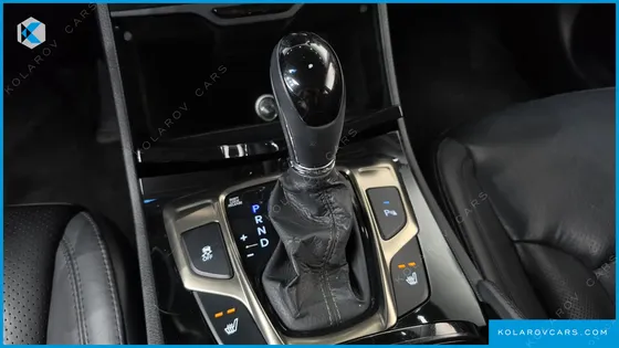 HYUNDAI GRANDEUR HG240 LUXURY