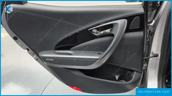 HYUNDAI GRANDEUR HG240 LUXURY