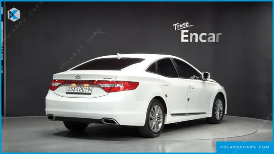HYUNDAI GRANDEUR HG240 MODERN COLLECTION