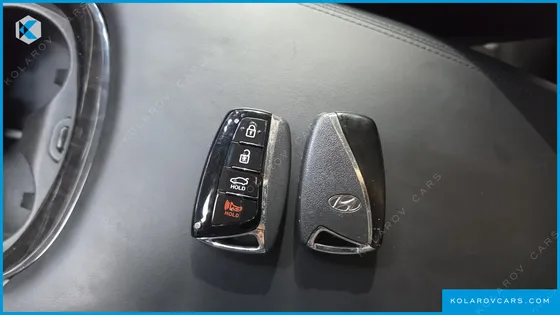 HYUNDAI GRANDEUR HG240 MODERN COLLECTION