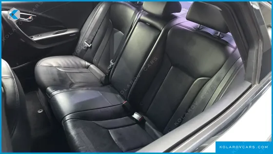 HYUNDAI GRANDEUR HG240 MODERN COLLECTION