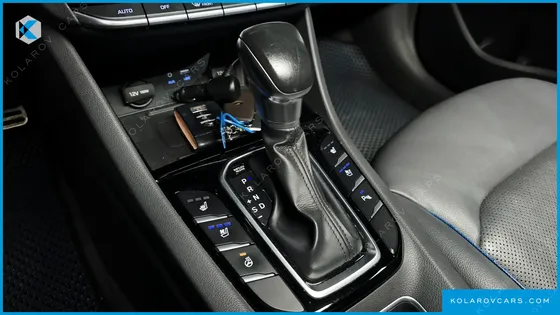 HYUNDAI IONIQ Q