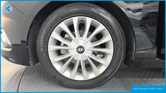 HYUNDAI SONATA 2.0 SMART