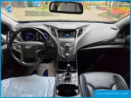 HYUNDAI GRANDEUR HG240 MODERN