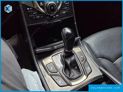 HYUNDAI GRANDEUR HG240 MODERN