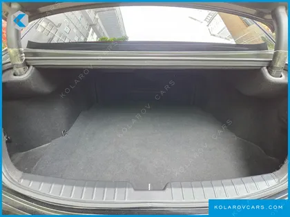 HYUNDAI GRANDEUR HG240 MODERN